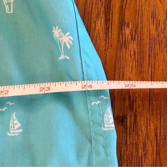 Men’s IZOD Classic Saltwater Breeze Printed Aqua Short Sleeve Button-Up Shirt - Picture 7 of 10